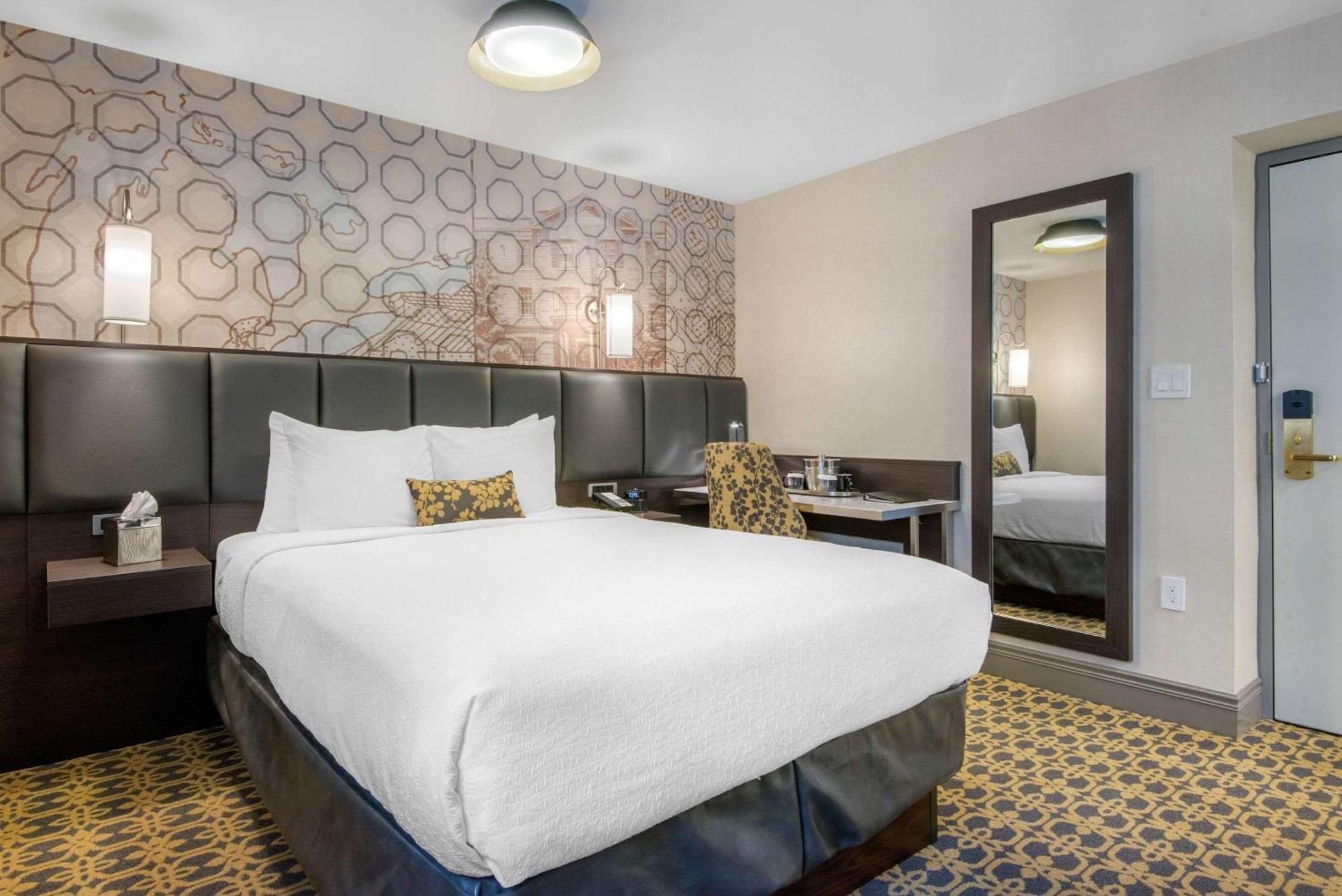 The Champlain Waterfront Hotel Ascend Hotel Collection Orillia Exteriér fotografie