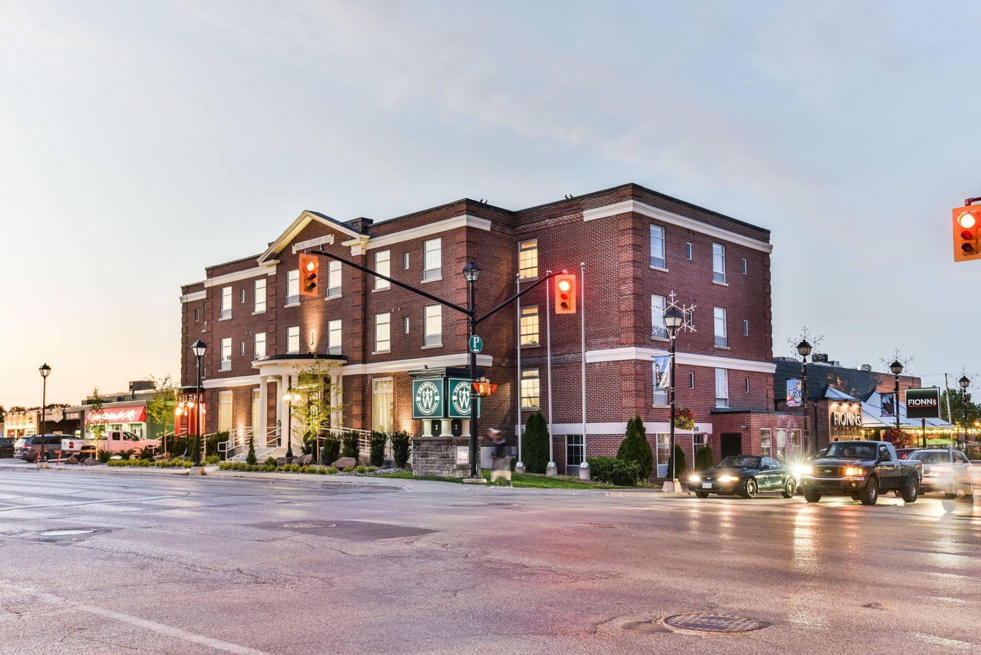 The Champlain Waterfront Hotel Ascend Hotel Collection Orillia Exteriér fotografie